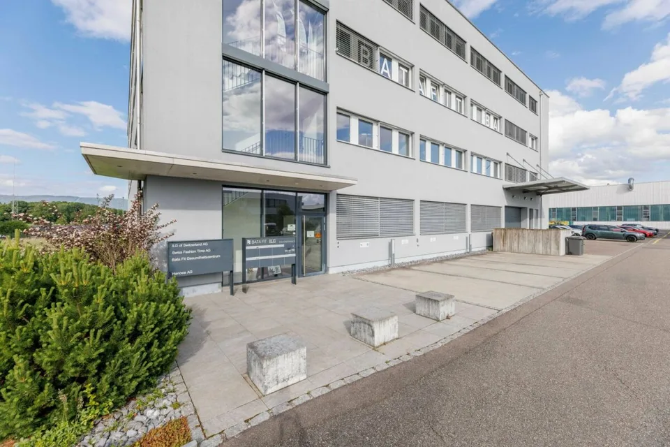 Hochwertig ausgebaute Büro- und Geschäftsfläche