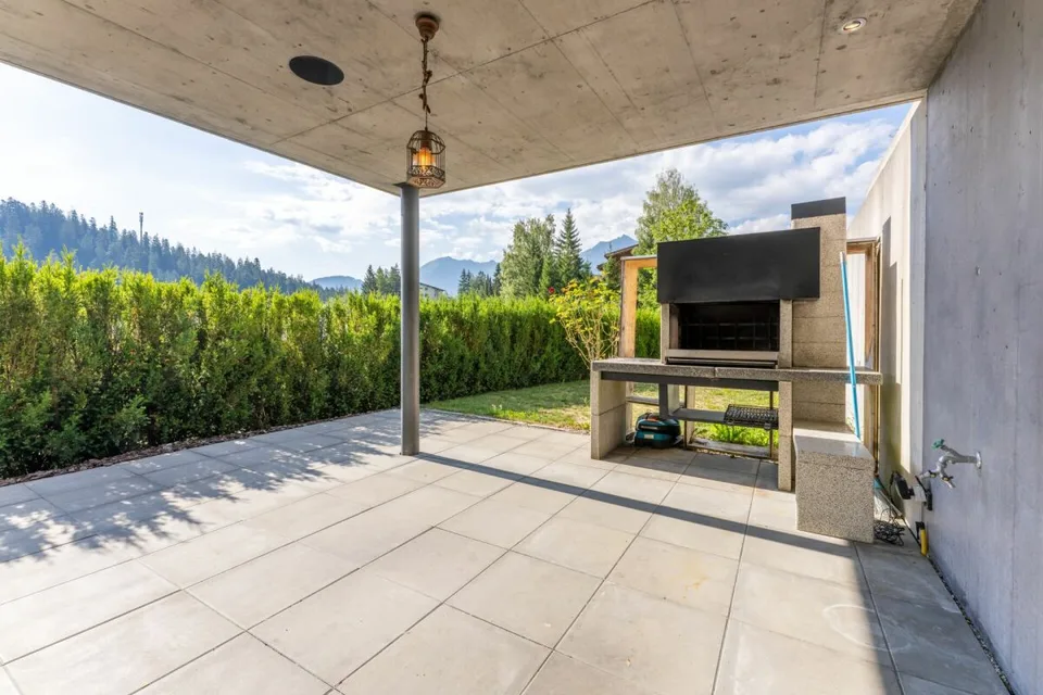 Maison à deux familles attrayante avec 5,5 pièces appartement principal et 2,5 pièces second appartement à vendre – photo 14 sur 22