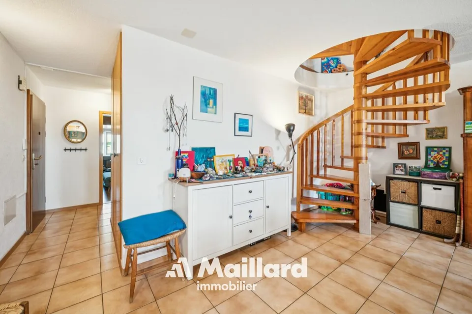Prächtiges Dachgeschoss-Duplex von 170 m² mit außergewöhnlichen Räumlichkeiten