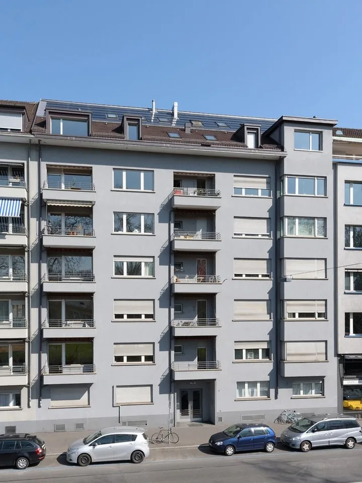 Einstellplatz in Tiefgarage zu vermieten