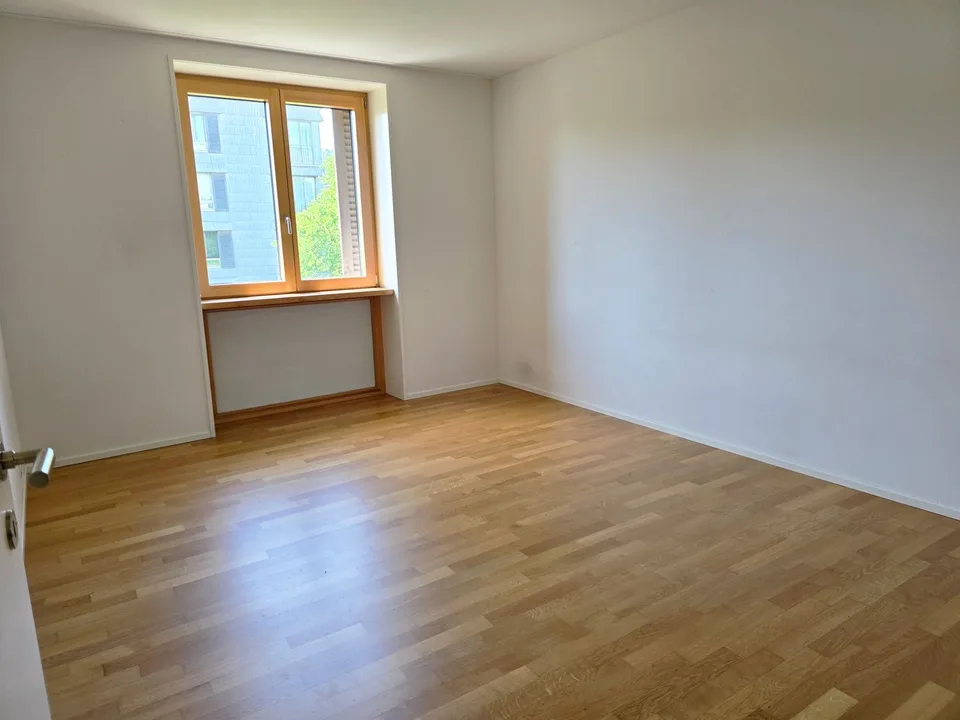 4.5-Zimmer-Reiheneinfamilienhaus im beliebtem Neugrüen-Quartier