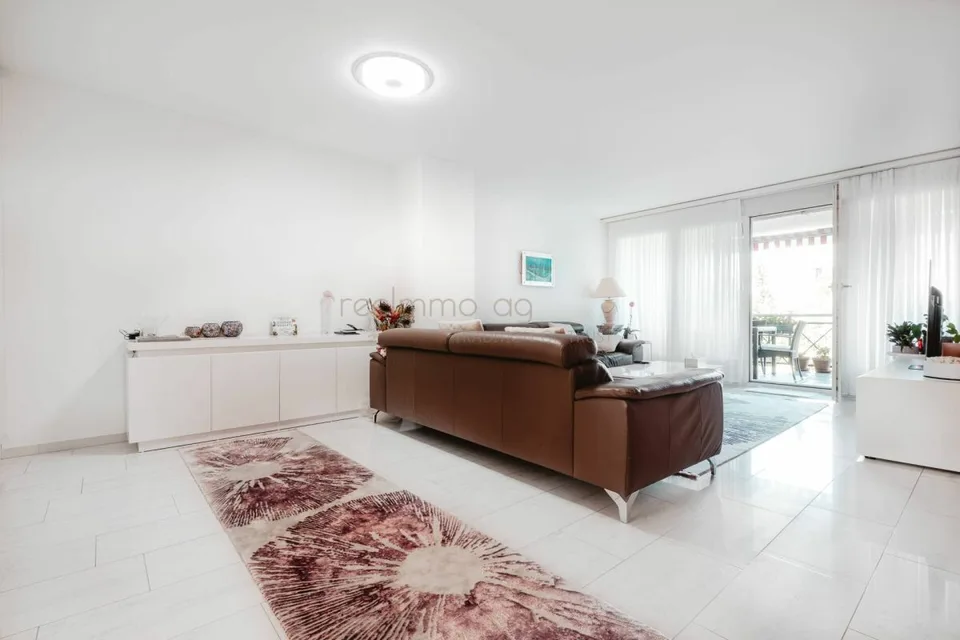 Attraktive 4.5-Zimmer-Eigentumswohnung und Balkon in Cham – Foto 7 von 13