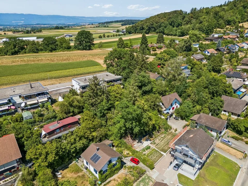 Terreno edificabile con potenziale e possibilità di progettazione flessibili