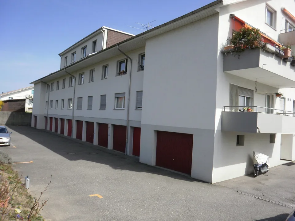 4-Zimmer-Wohnung mit Balkon in Schwadernau