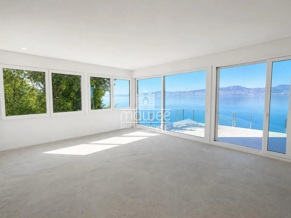 Neue Wohnung mit privatem Zugang zum See und 90 m² Terrasse