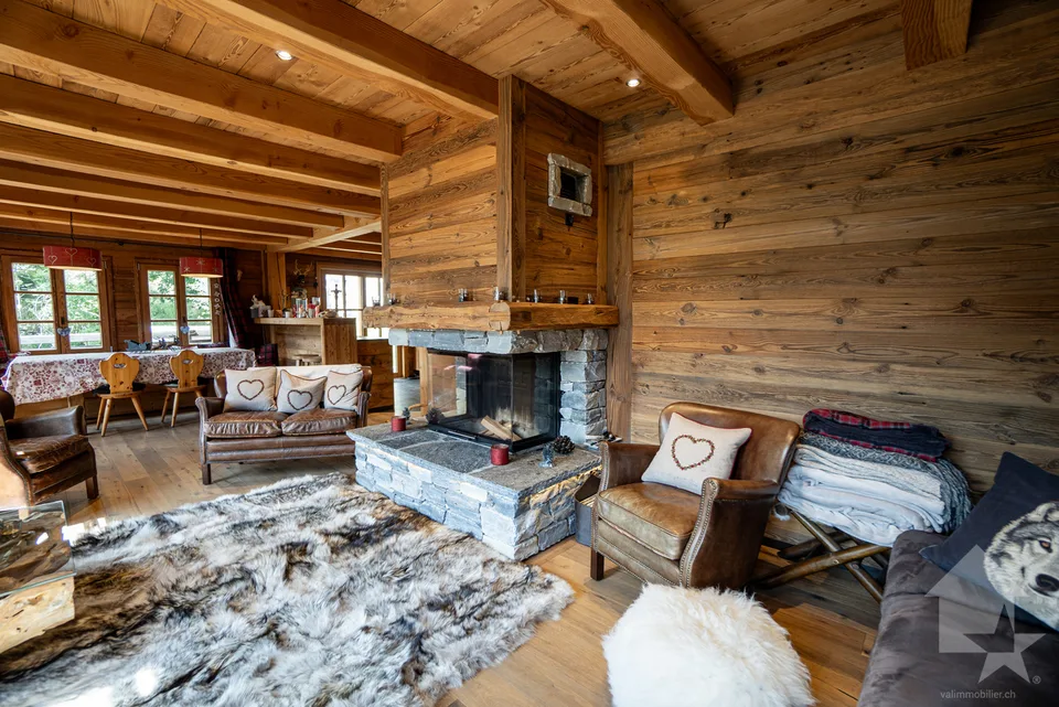 Chaleureux chalet avec cachet et vues exceptionnelles