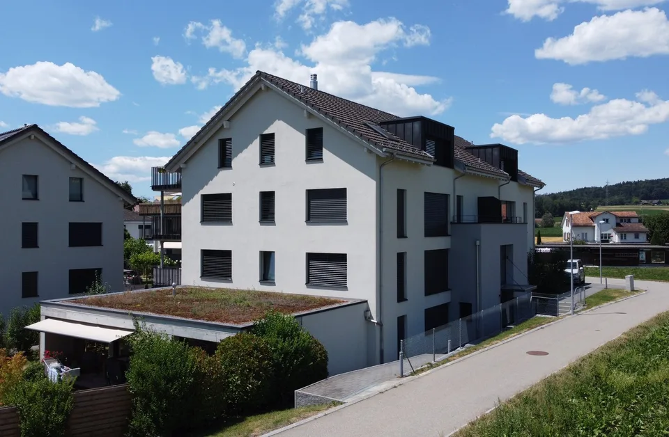 Moderne 4.5-Zimmer-Wohnung mit 2 Balkonen und schöner Aussicht in Affoltern am Albis