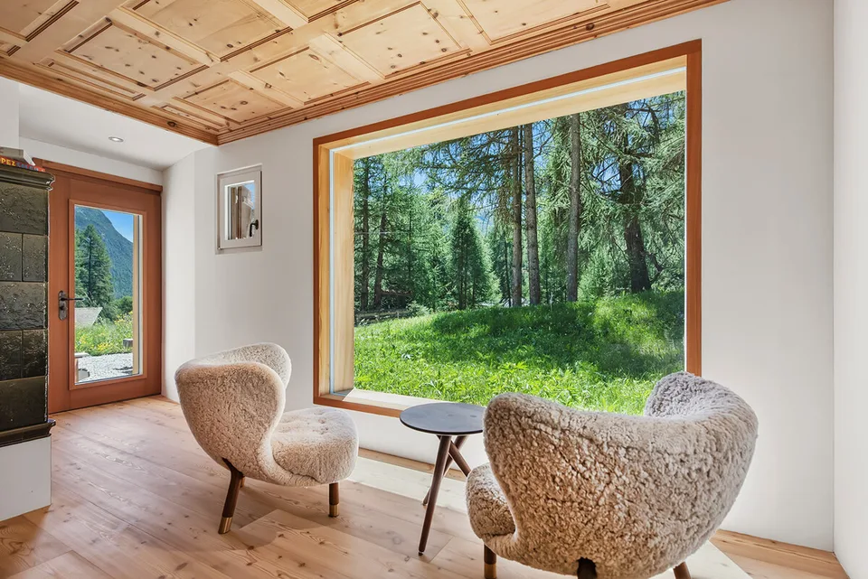 Ferienhaus in La Punt Chamues-ch: ruhig, stilvoll, kernsaniert