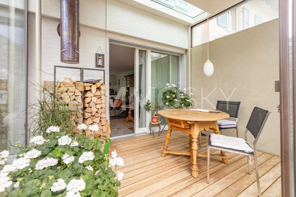 Arrive. Feel good. Be at home.