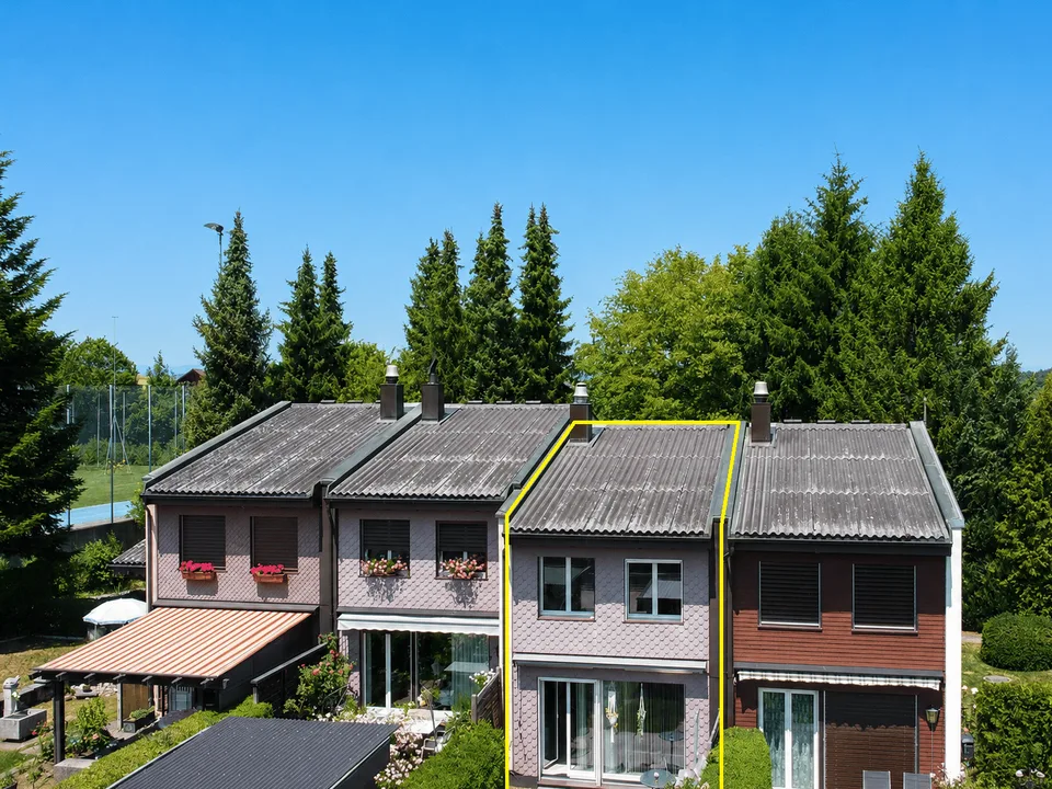 Familienfreundliches, saniertes 4.5-Zimmer-Reihenhaus in Niederwangen (Köniz)