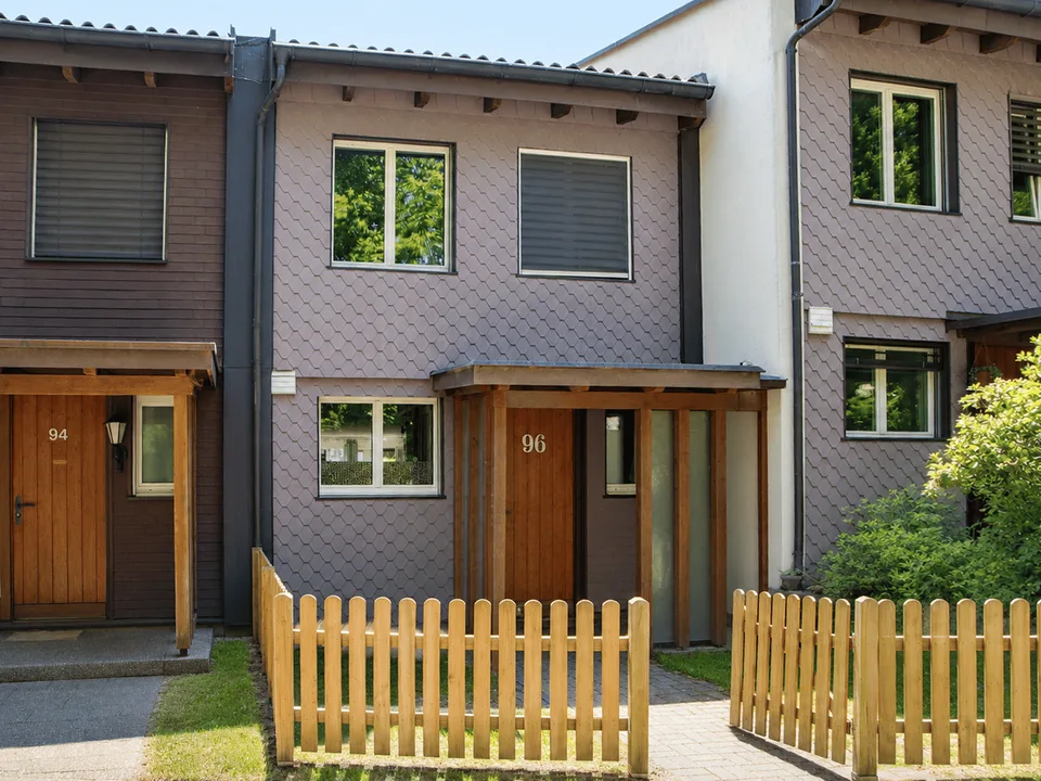 Familienfreundliches, saniertes 4.5-Zimmer-Reihenhaus in Niederwangen (Köniz)