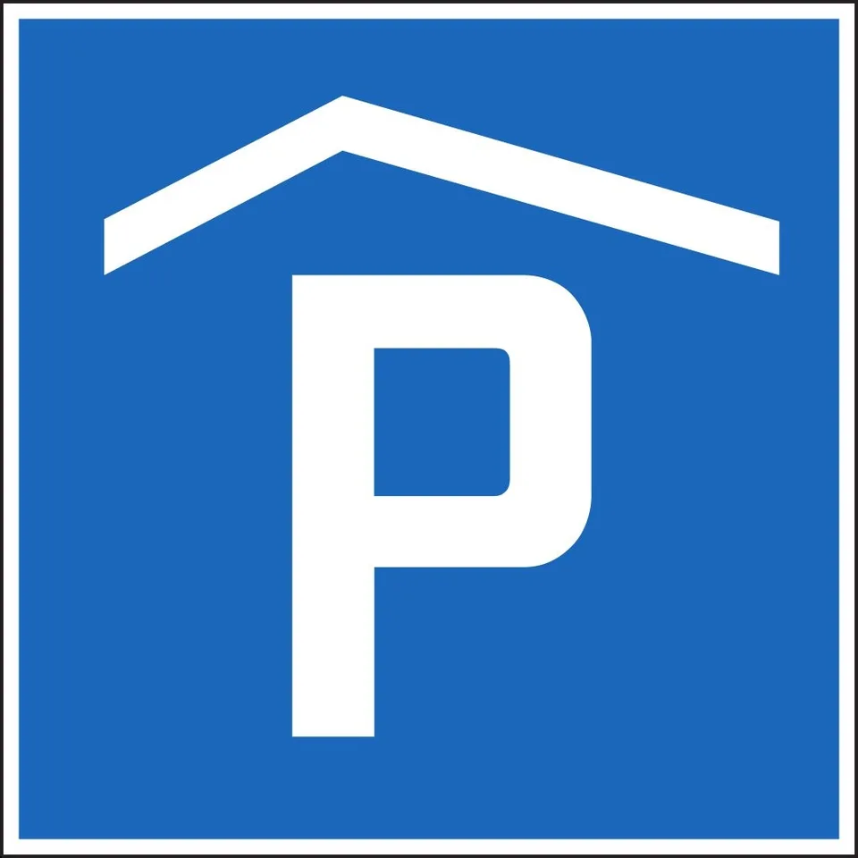 Einstellhallenplatz oder Motorradplatz gesucht?