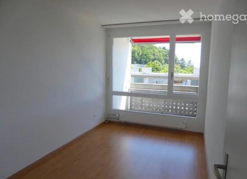 Appartement de 2.5 pièces à Ittigen