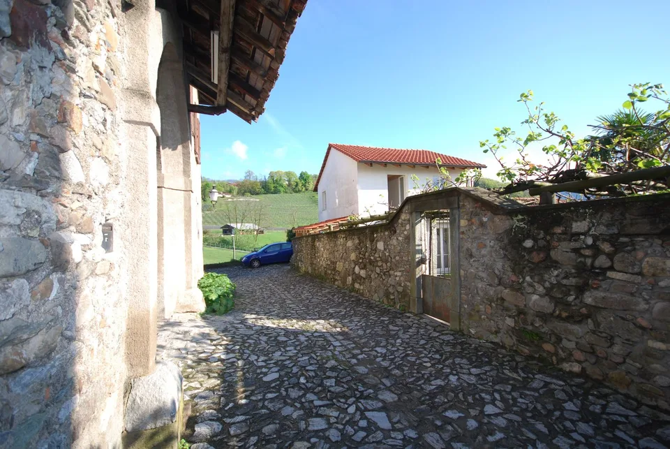 Maison indépendante accueillante de 4,5 pièces dans un emplacement privilégié à S. Pietro di Stabio – photo 7 sur 8