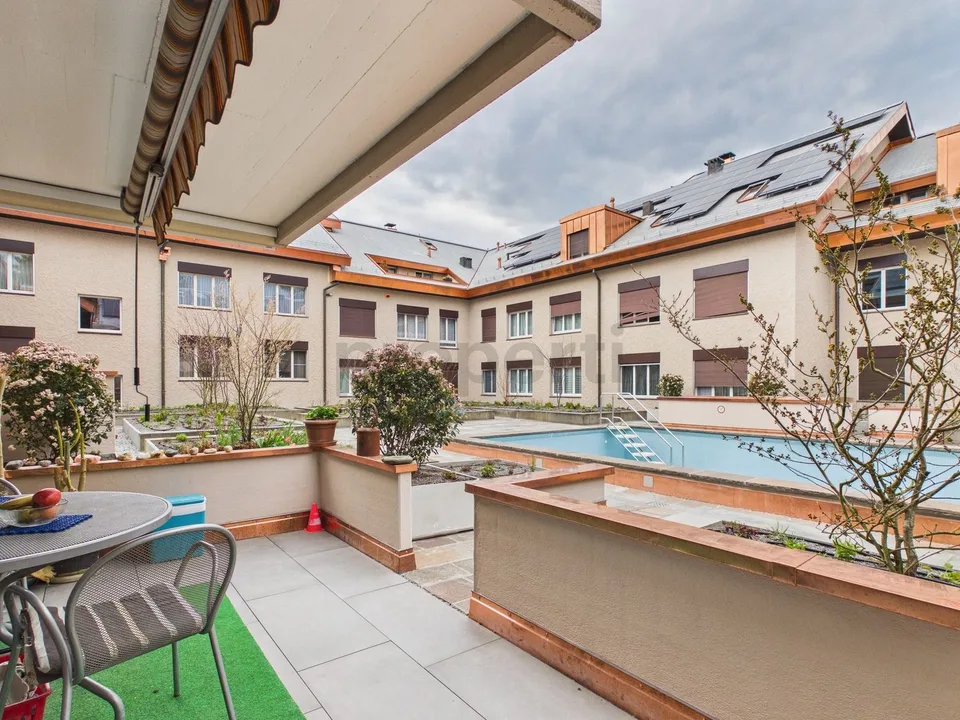 Helle 2.5-Zimmer-Wohnung mit Balkon, Zürich