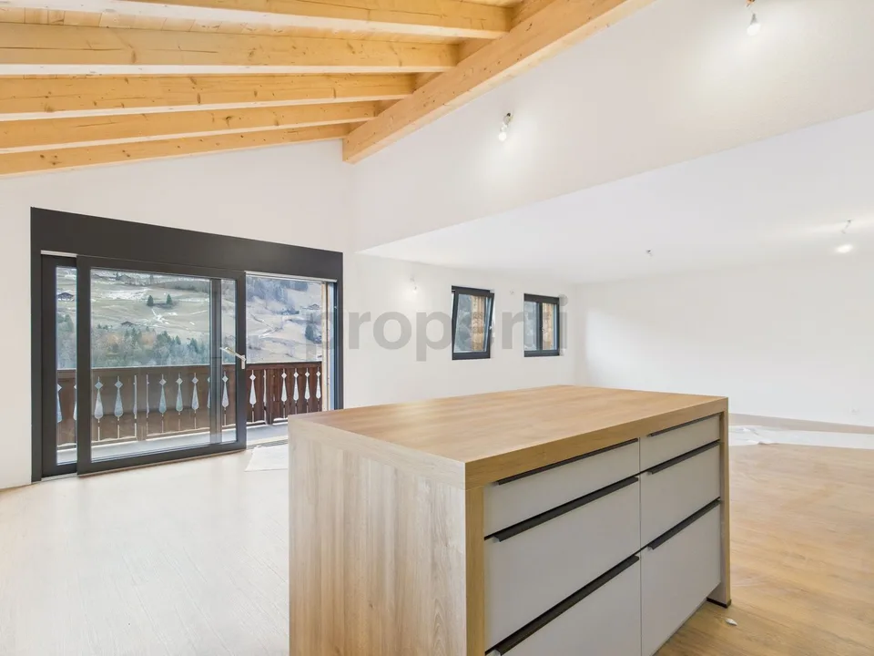 Bellissimo 4.5 locali nuovo con vista impareggiabile sulle montagne