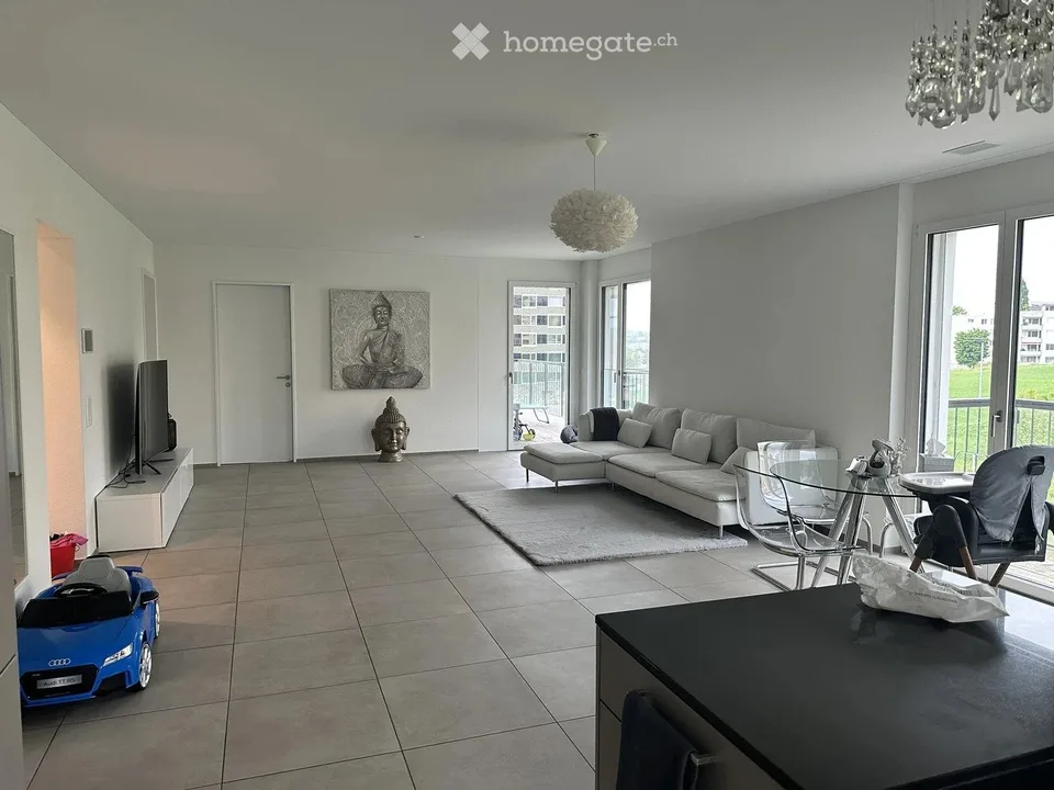Moderne und zentrale Wohnung mit top Ausstattung