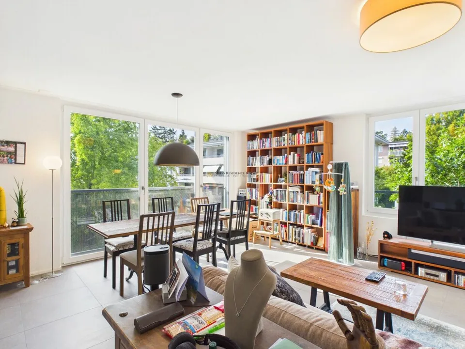 Appartement lumineux de 4,5 pièces avec grand balcon ensoleillé – photo 5 sur 30