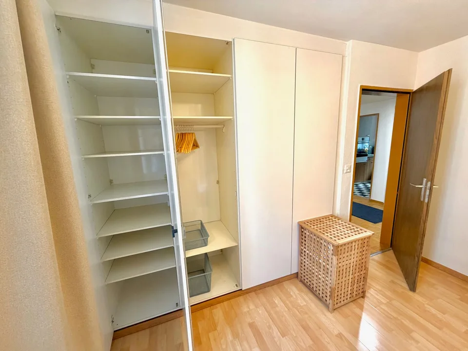 Zentrales Zimmer mitten im Kreis 4 :)