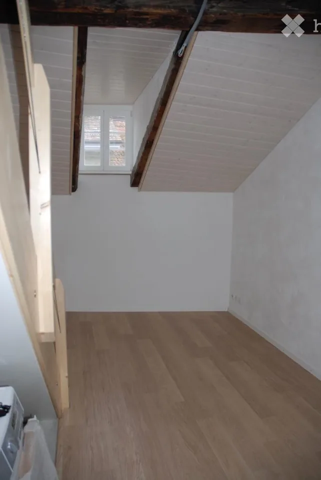 Appartamento mansardato di 1,5 locali con galleria nella città vecchia di Berna