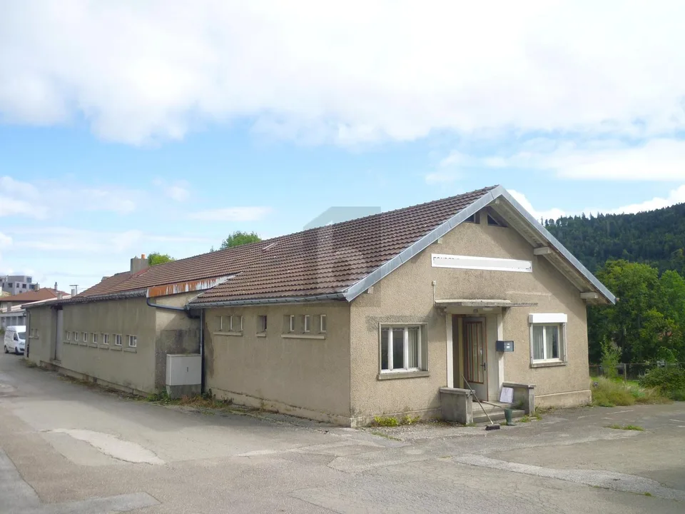 REZ, BUREAUX ET RÉCEPTION (6)