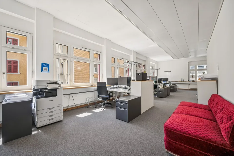 Büroflächen an Toplage beim Bahnhof Oerlikon  im Züri11
