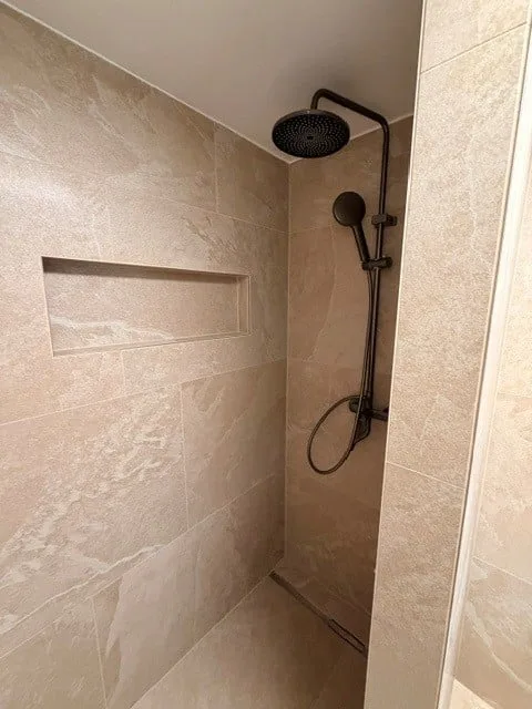 4.5-Room Maisonette with Lake View & Garden