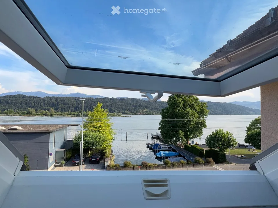 4.5-Room Maisonette with Lake View & Garden