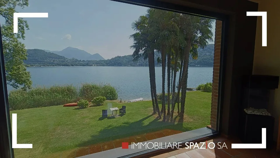 Exklusives Seeblick-Anwesen mit privatem Strand – Foto 7 von 14
