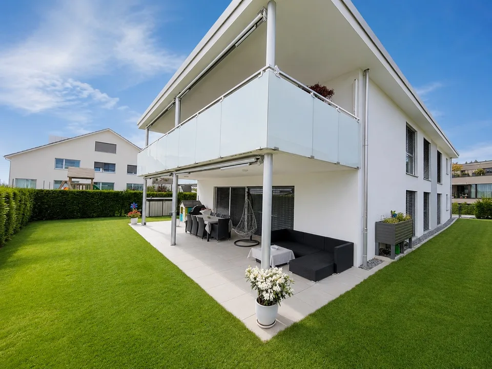 Attraktive 4.5-Zimmer-Gartenwohnung inkl. 2 Tiefgaragenplätze in  Lieli (Oberwil-Lieli) zu verkaufen