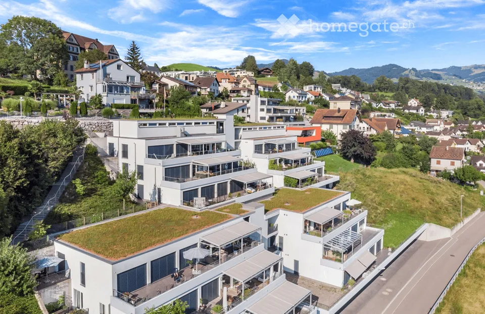 Appartamento esclusivo di 5,5 locali con terrazza e vista panoramica & Jacuzzi a Uznach