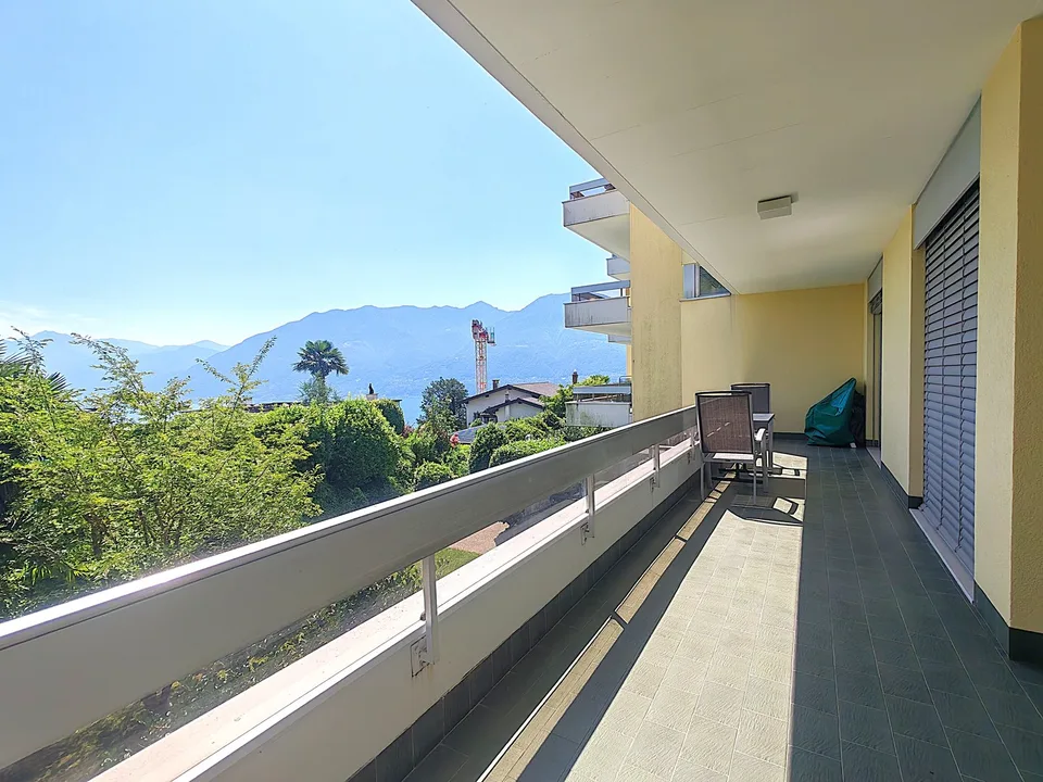 Charmante 4.5-Zimmer-Wohnung mit top See- und Fernsicht , Pool, Sauna, Fitness – Foto 10 von 16