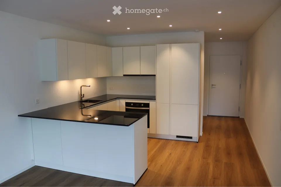 Erstbezug 3.5-Zi-Wohnung in MFH (Neubau)