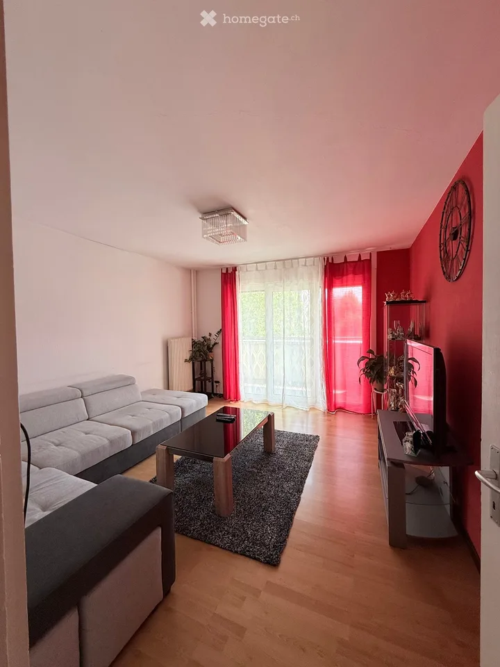 Ampio appartamento di 4.5 locali a Villars-sur-Glâne