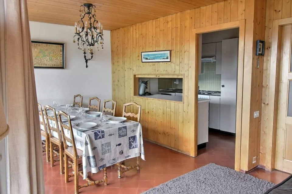 AV 4/Mars - 002 Weekly rental 4-bedroom Apartment in Anzère
