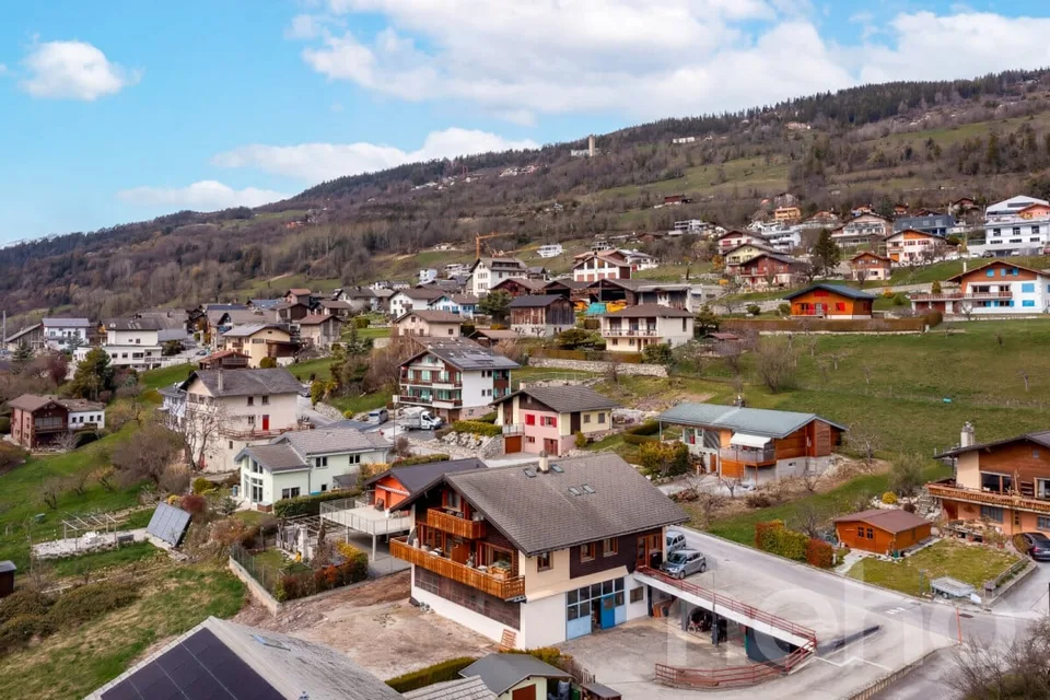 Immeuble de rendement avec fort potentiel de développement