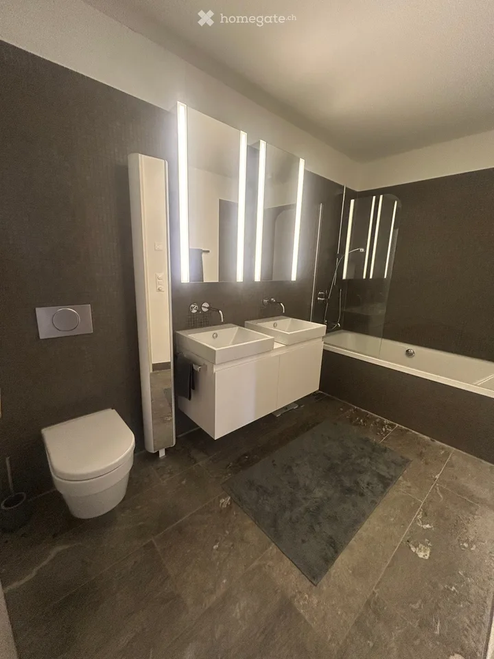 Beautiful Furnished 3.5-Room Apartment in the Heart of Zurich