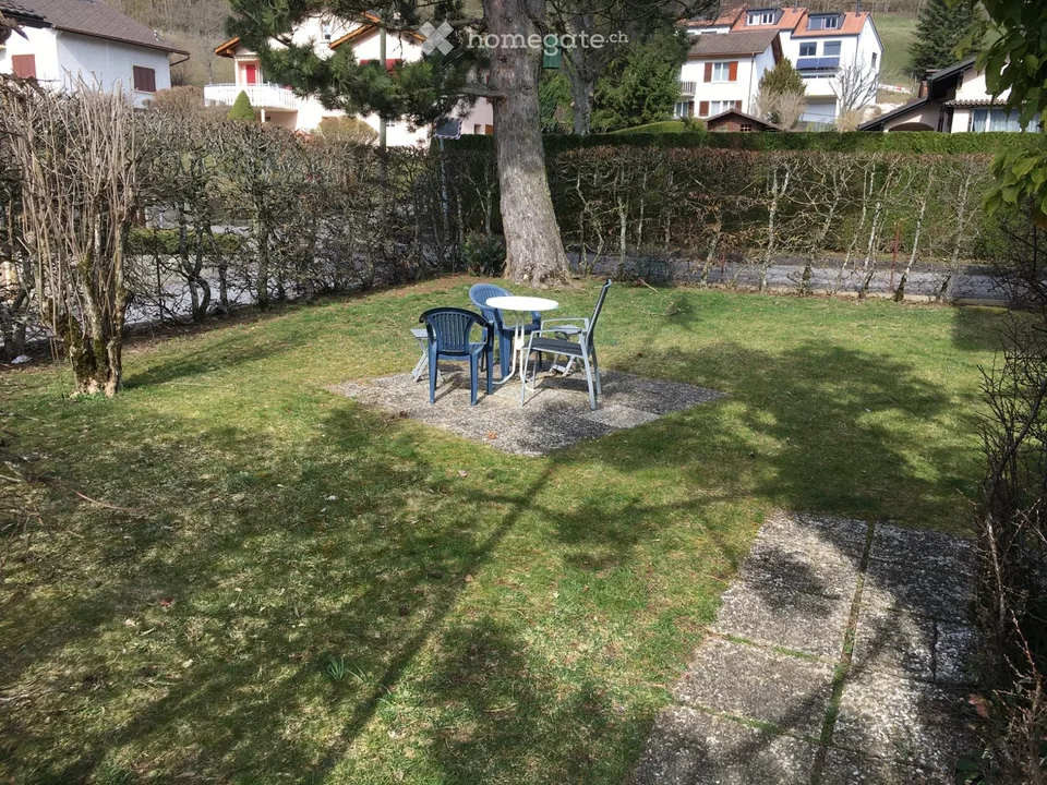 Meraviglioso 3.5 locali, con giardino privato, 100m² Couvet