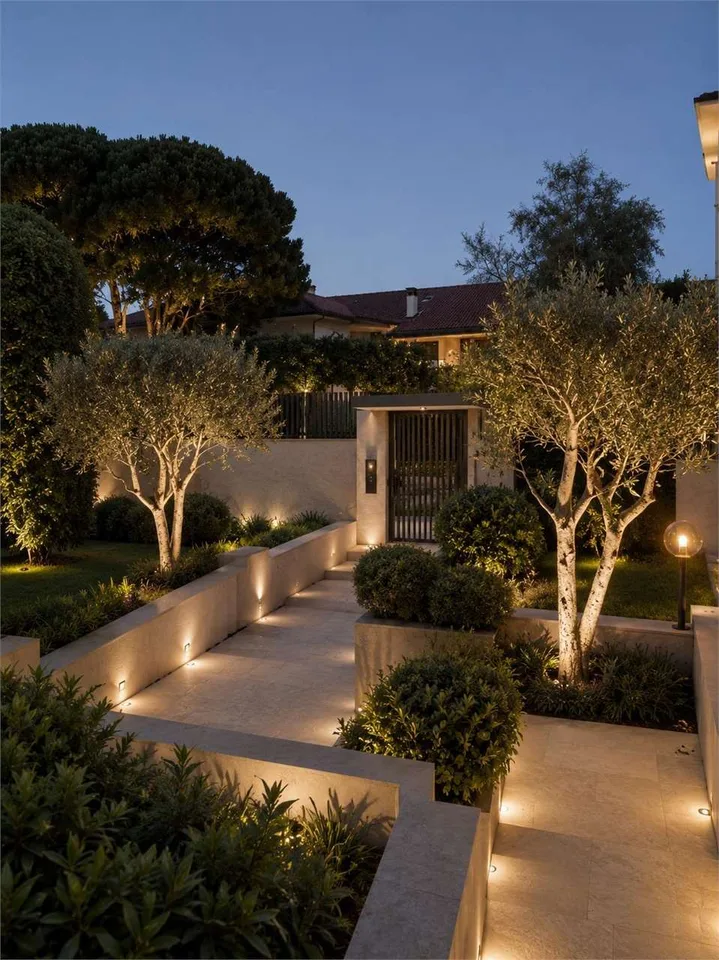 Villa à rénover à Nerviano avec jardin privé