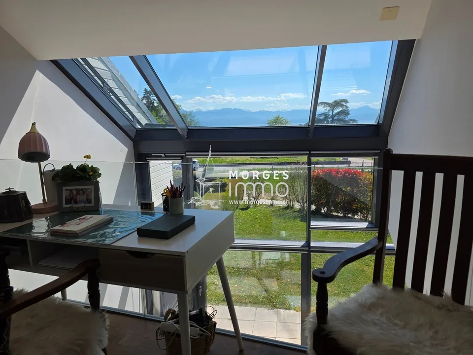 Villa familiare con giardino privato e vista sul Lago di Ginevra