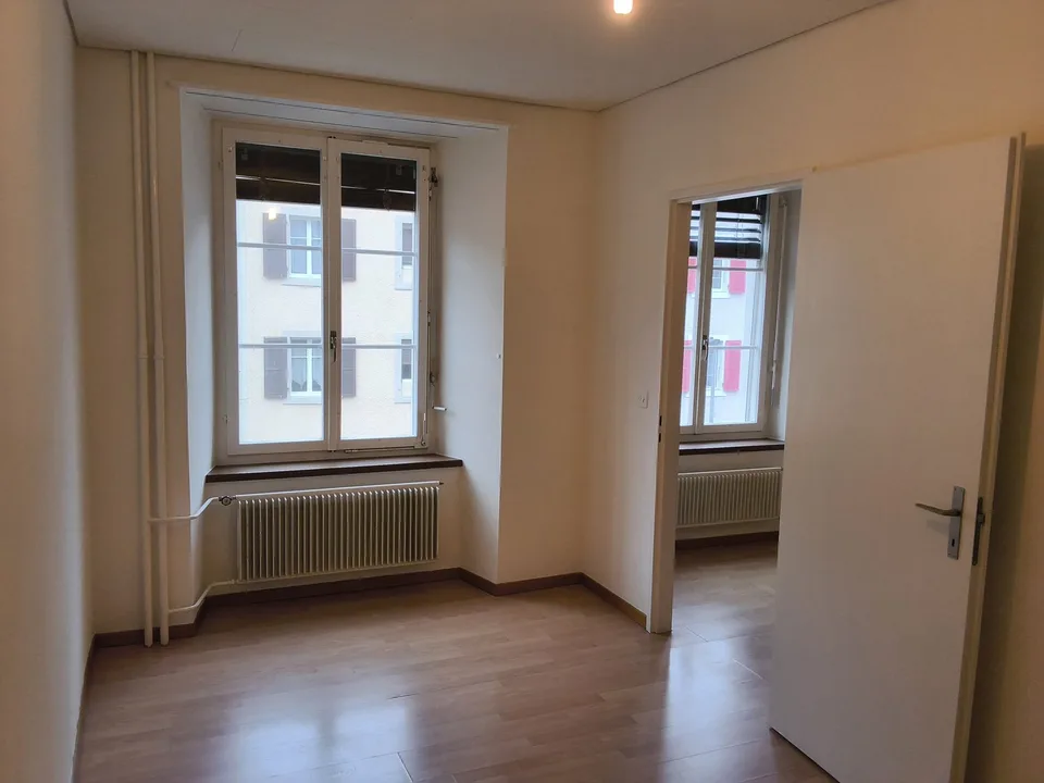 Delizioso appartamento di 3.5 locali a Saint-Imier – disponibile immediatamente – foto 10 di 20