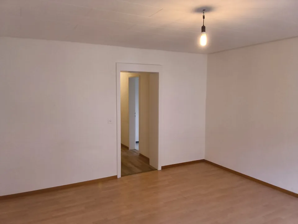 Delizioso appartamento di 3.5 locali a Saint-Imier – disponibile immediatamente – foto 11 di 20
