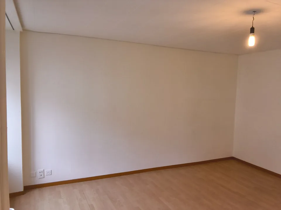 Delizioso appartamento di 3.5 locali a Saint-Imier – disponibile immediatamente – foto 12 di 20