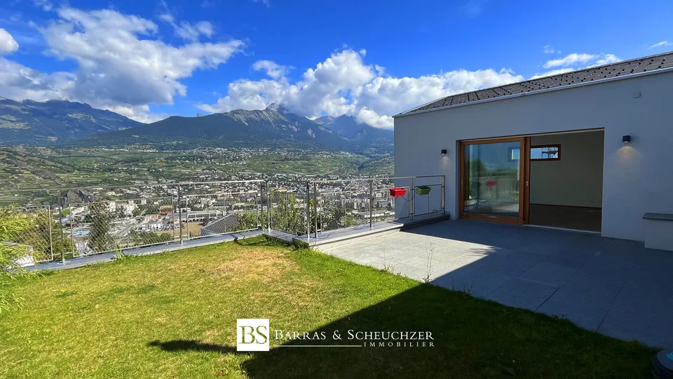 Villa contemporaine de 4 chambres avec vue panoramique
