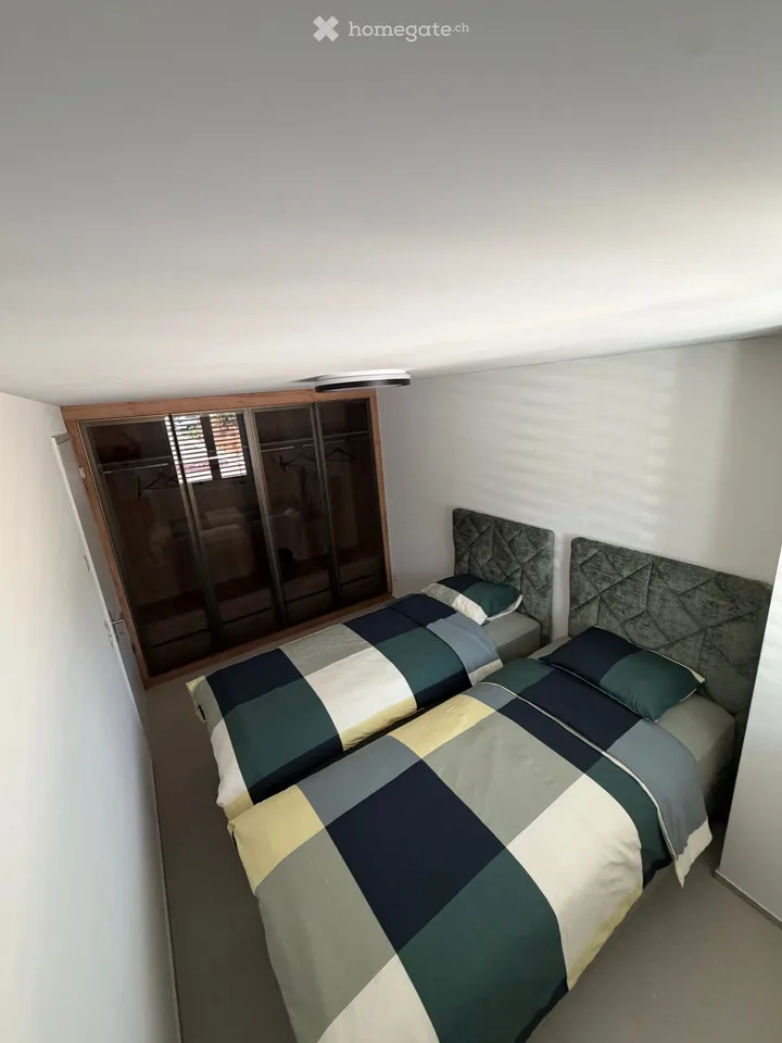 Möblierte Neubau Attikawohnung Erstbezug