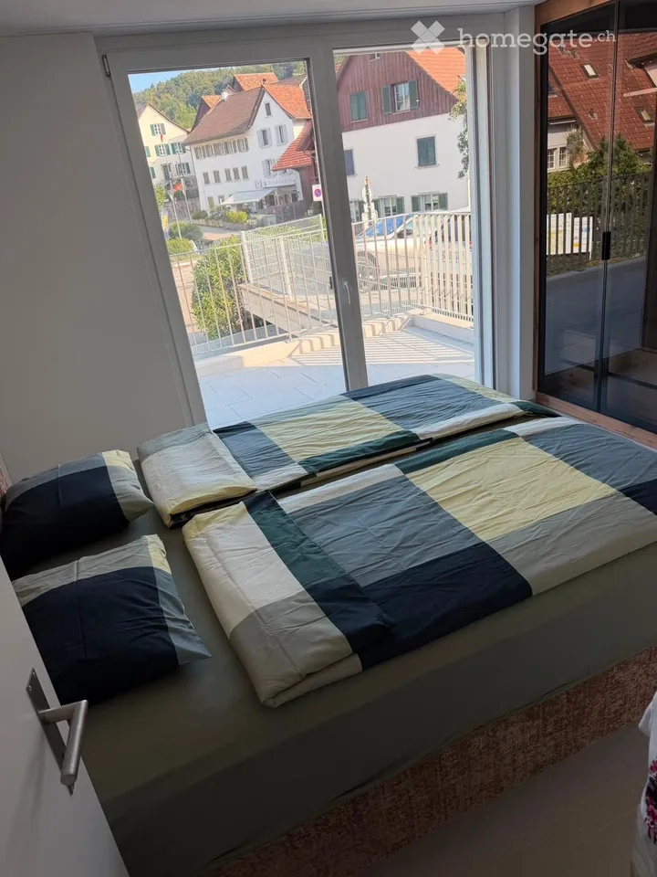 Möblierte Neubau Attikawohnung Erstbezug