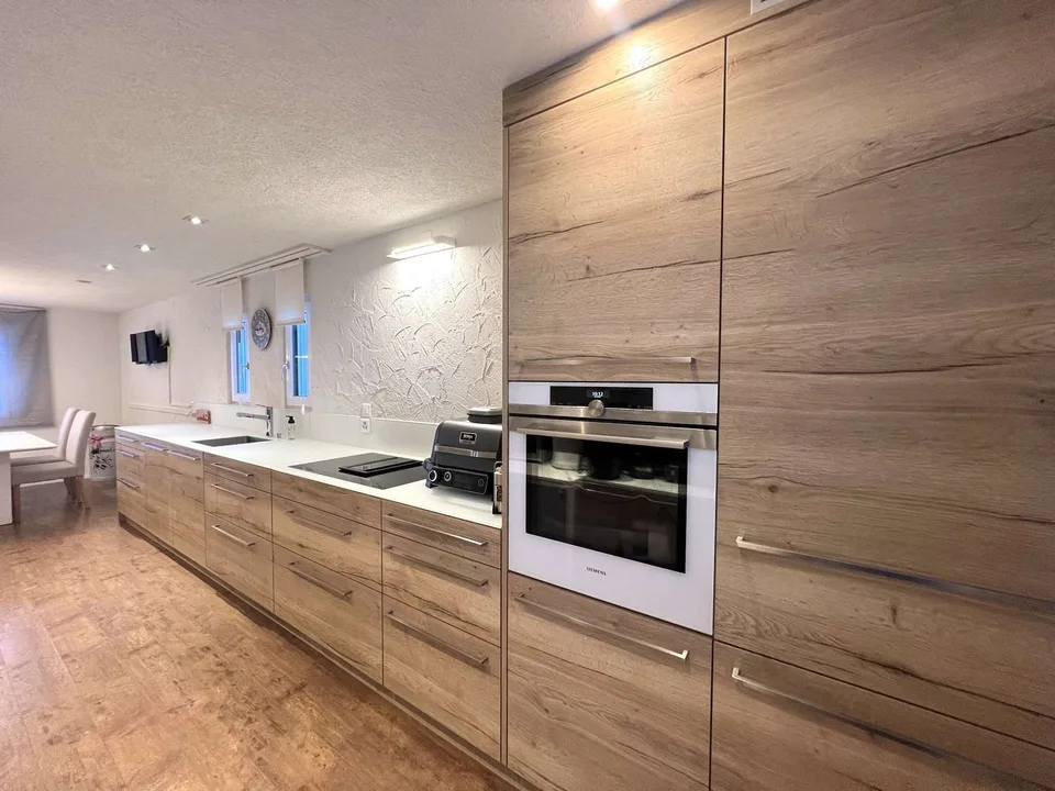 Maisonette 7,5 Zimmer Wohnung mit Terrasse, Garage und Parkplatz in Wildhaus