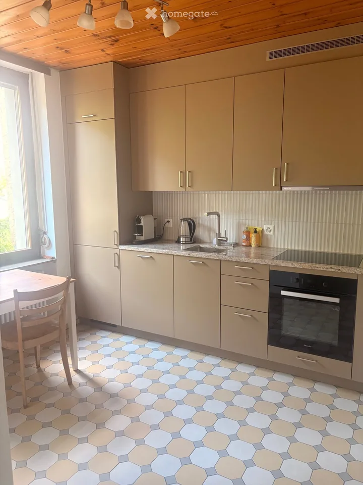 Charmante 3-Zimmer-Wohnung mit Balkon/Garten  ab sofort