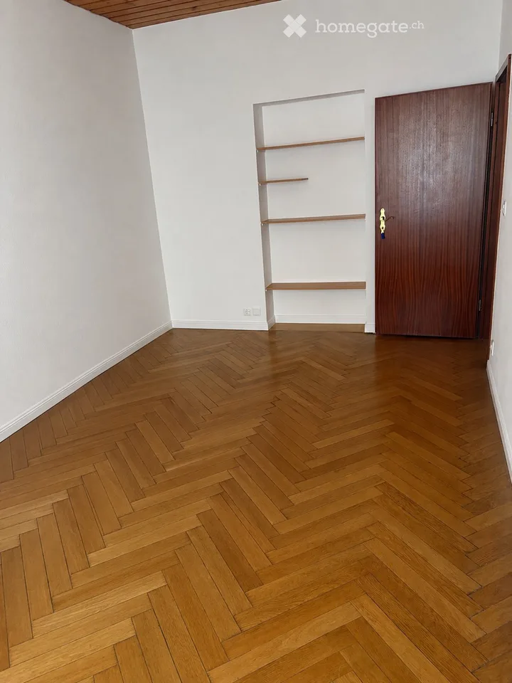 Appartamento di 3 locali con balcone/giardino disponibile immediatamente