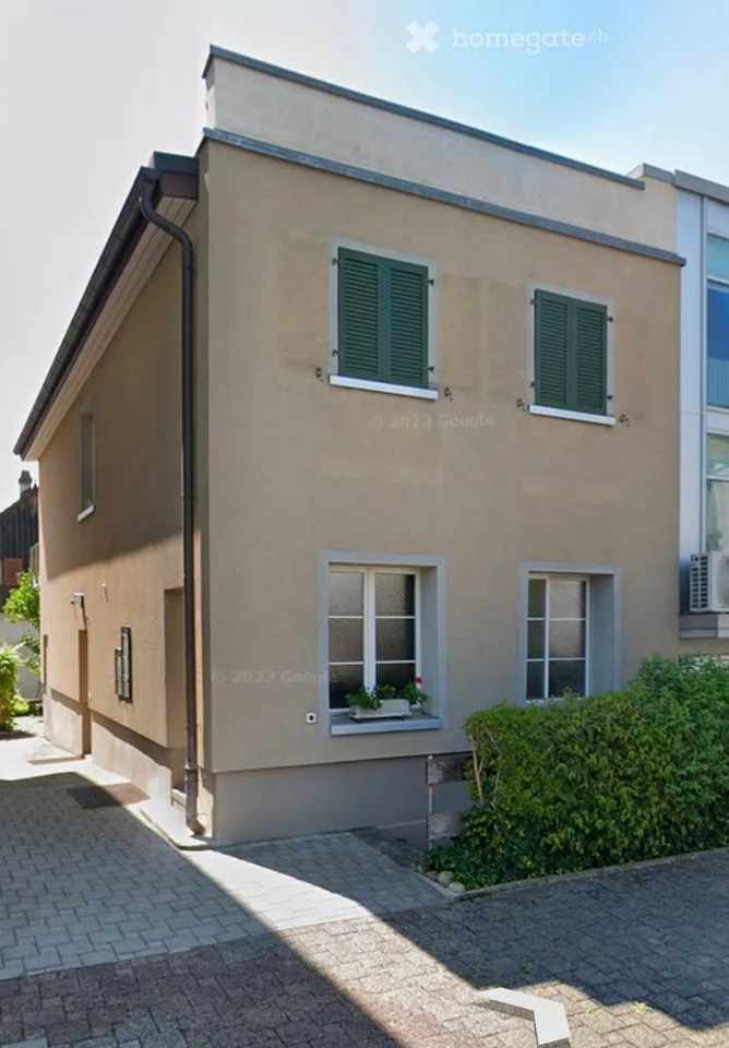 Charmante 3.5-Zimmer-Altbauwohnung mit Balkon in Winterthur